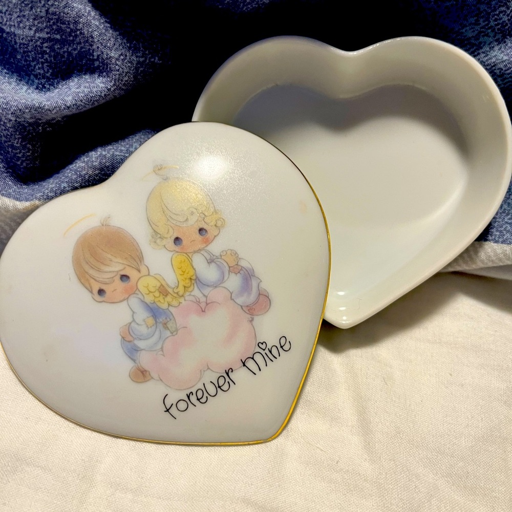 Precious Moments trinket box